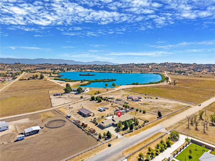 Property photo for 49701 Sky Harbor, Aguanga, CA