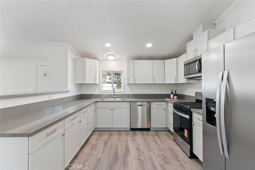 24788 Split Rail Road, Wildomar, CA 92595 Kitchen