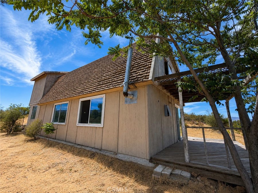 Property photo for 38400 Fischer Road, Anza, CA