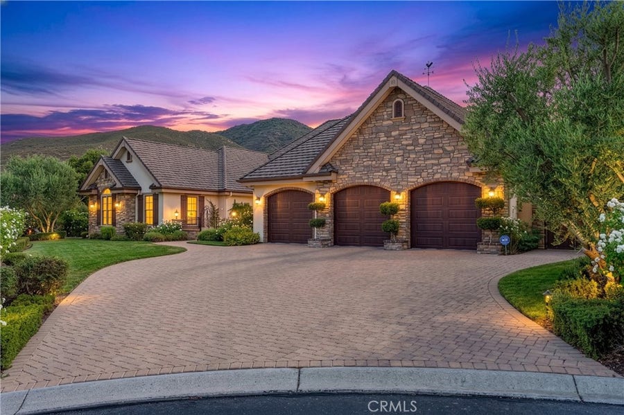 Property photo for 22121 Lynx Court, Murrieta, CA