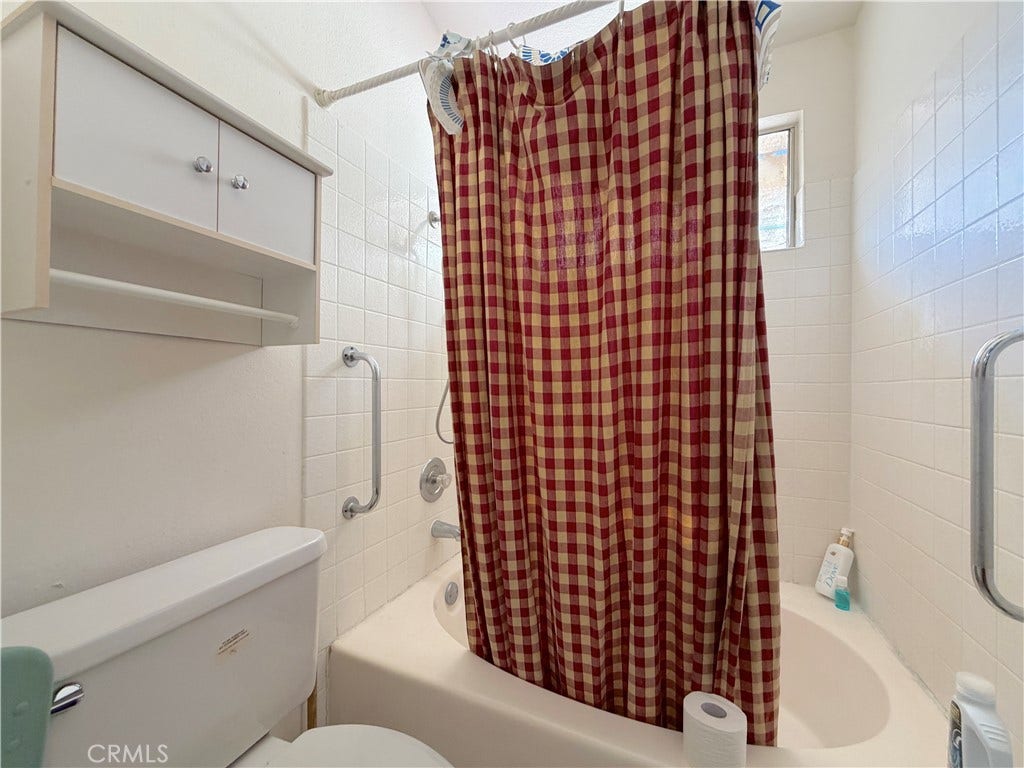 Shower-Tub combo