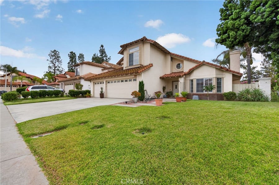 Property photo for 45388 Callesito Burgos, Temecula, CA