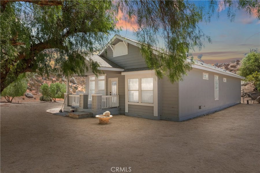 Property photo for 42965 Powerline, Aguanga, CA