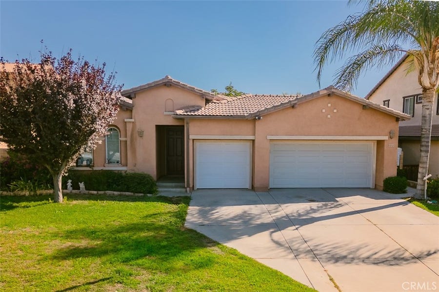 Property photo for 371 Plateau Parkway, Perris, CA
