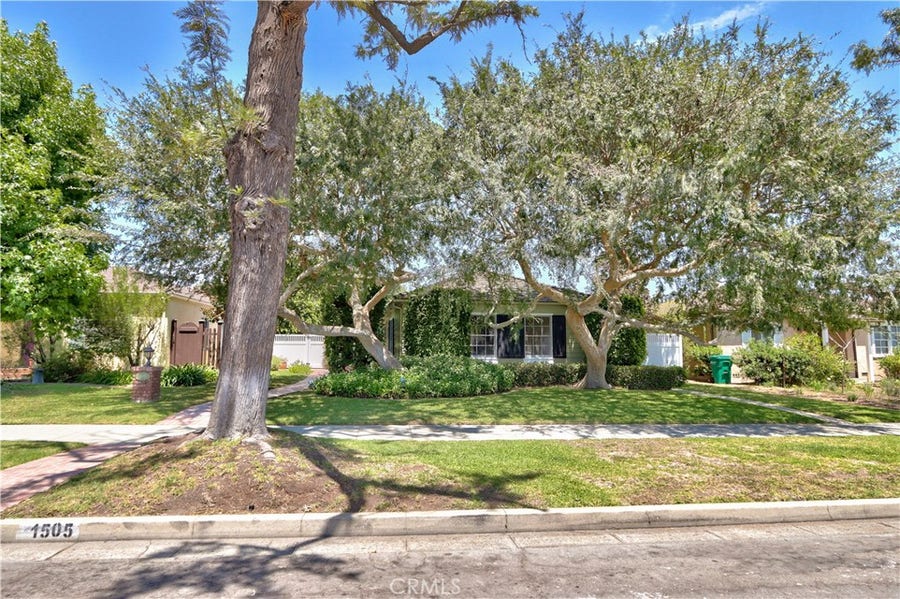 Property photo for 1505 E Armando Drive, Long Beach, CA