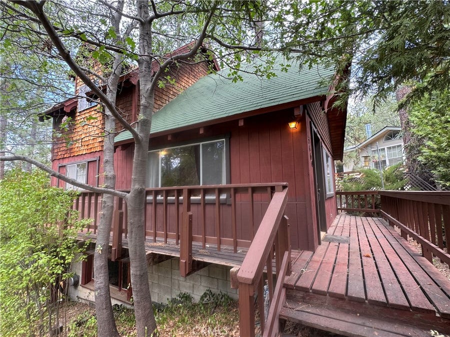 Property photo for 53460 Country Club, Idyllwild, CA