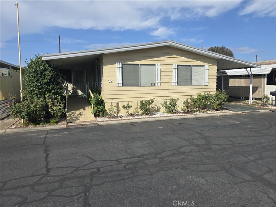 Property photo for 1499 Old Mountain Avenue, #32, San Jacinto, CA