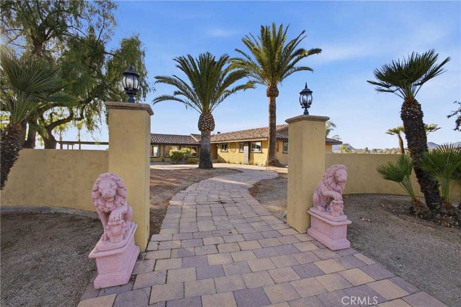 Property photo for 38311 Chaparral Dr, Temecula, CA