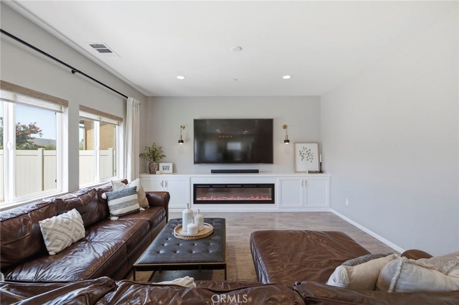 Property photo for 32593 Cumulus Lane, Winchester, CA