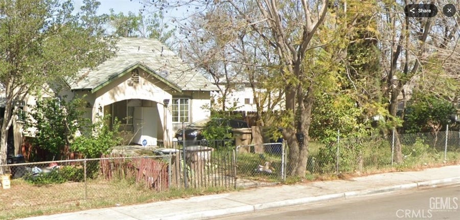 Property photo for 2030 King Street, Bakersfield, CA