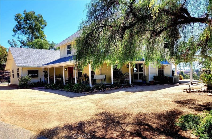 Property photo for 35120 Calle Nopal, Temecula, CA