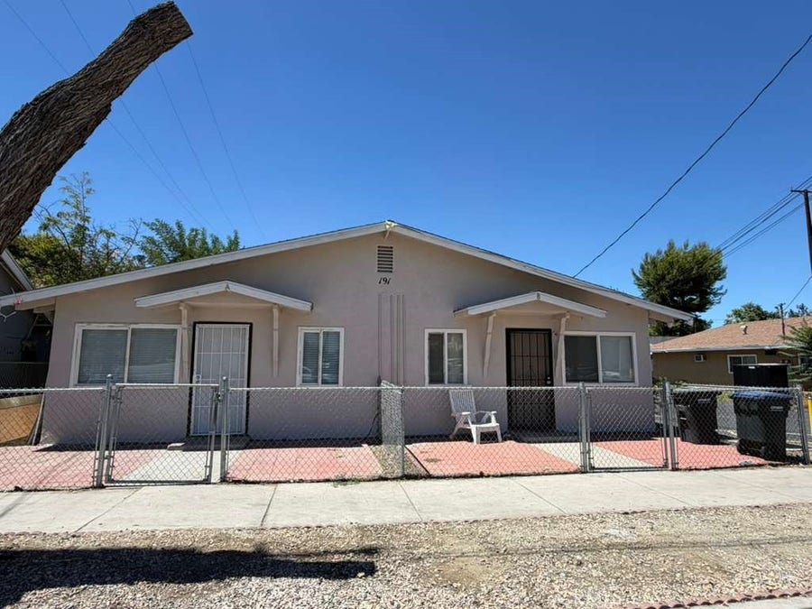 Property photo for 191 N Inez St, Hemet, CA