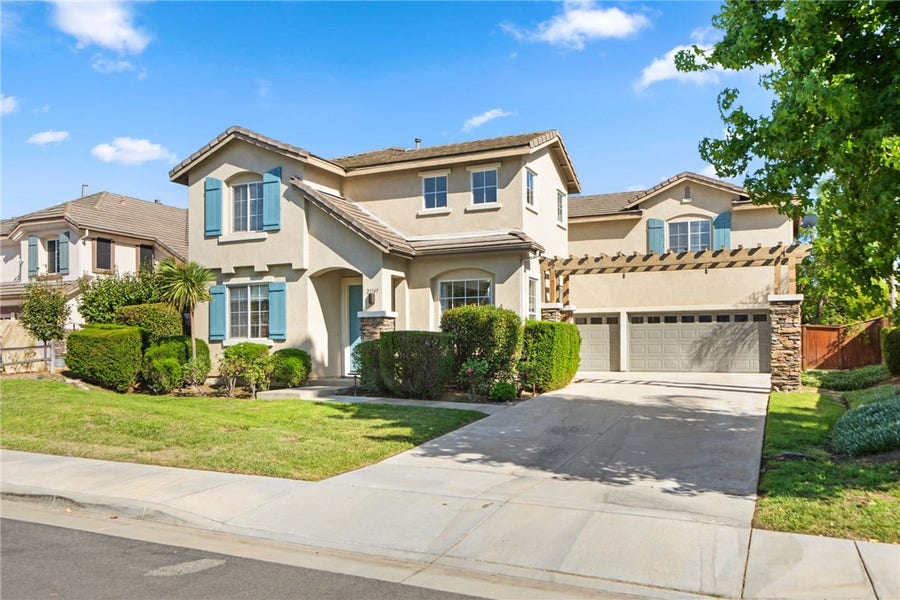 Property photo for 27145 Cherry Grove Court, Temecula, CA