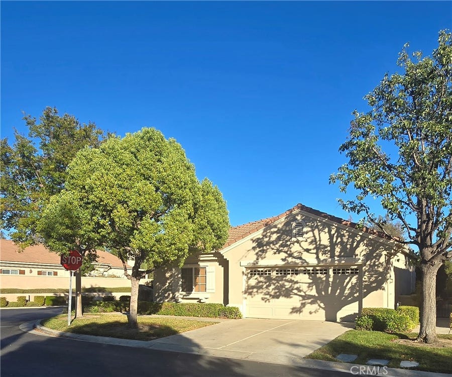Property photo for 40080 Via Tonada, Murrieta, CA