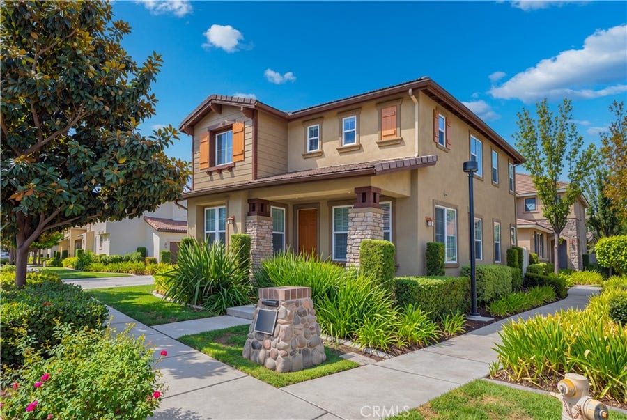 Property photo for 37183 Ascella Lane, Murrieta, CA