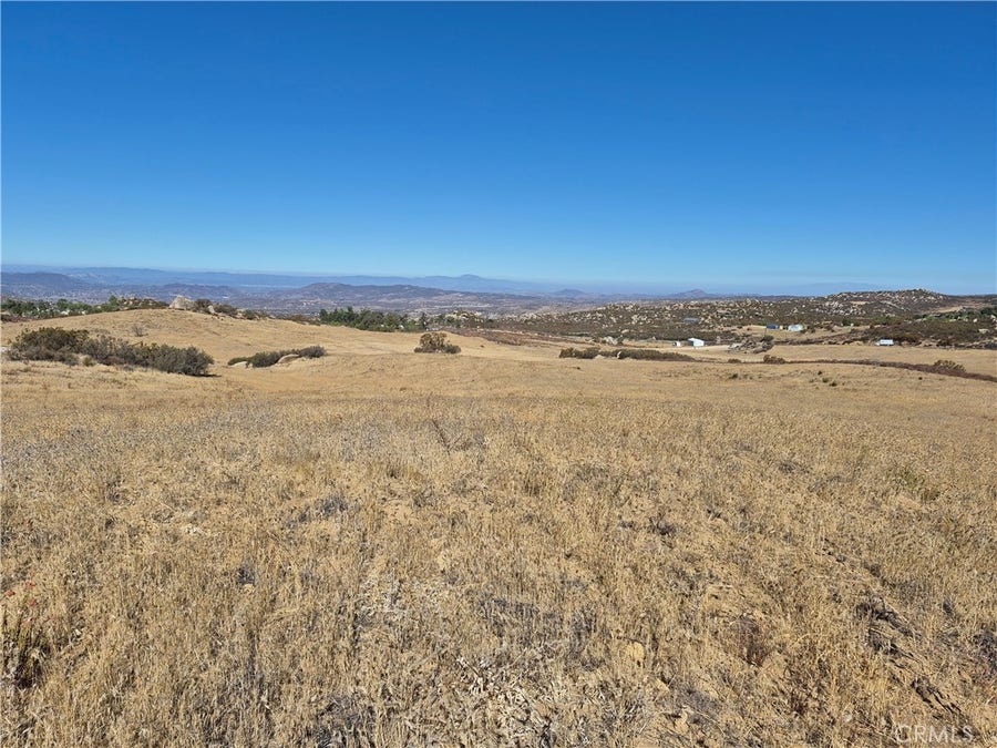 Property photo for 5 Sorensen Road, Aguanga, CA