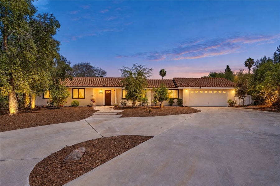 Property photo for 1732 E Mission Road, Fallbrook, CA