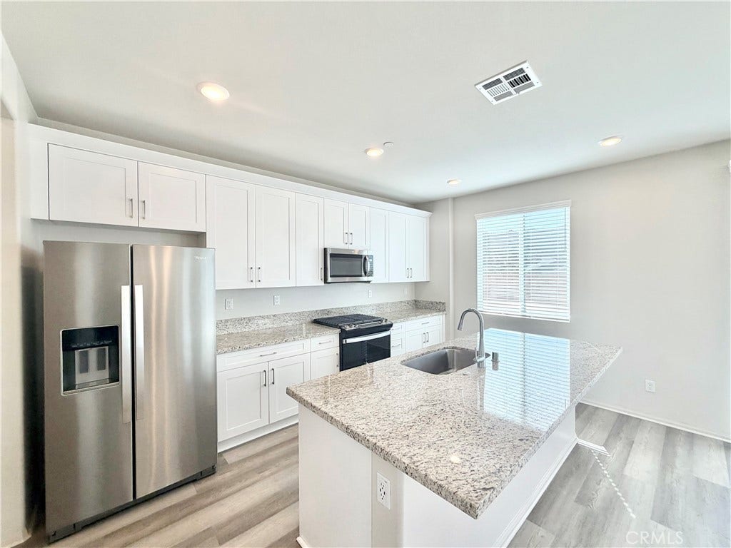 31799 Woodbank Way, Winchester, CA 92596