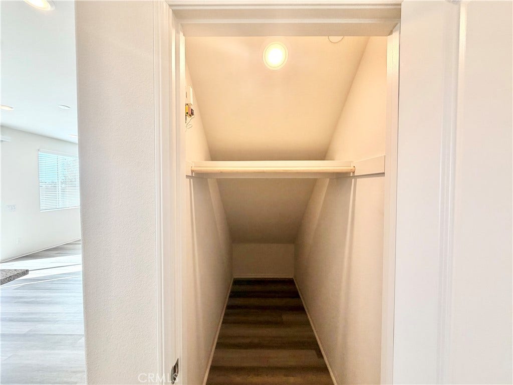 31799 Woodbank Way, Winchester, CA 92596