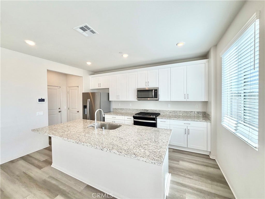 31799 Woodbank Way, Winchester, CA 92596