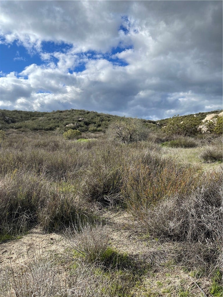Property photo for 44926 Benton Road, Hemet, CA