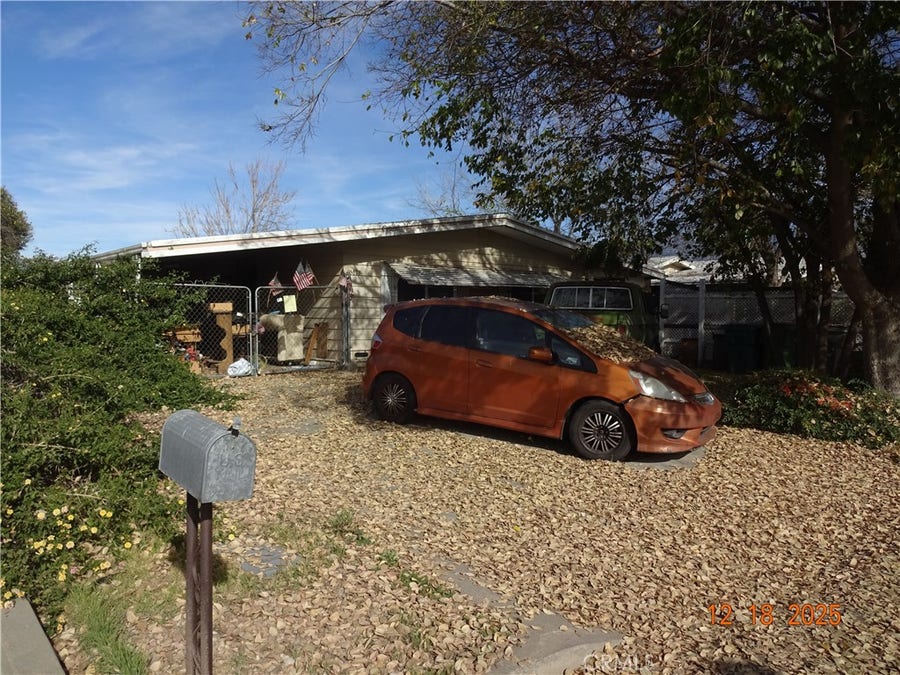 Property photo for 43678 Elliot Court, Hemet, CA