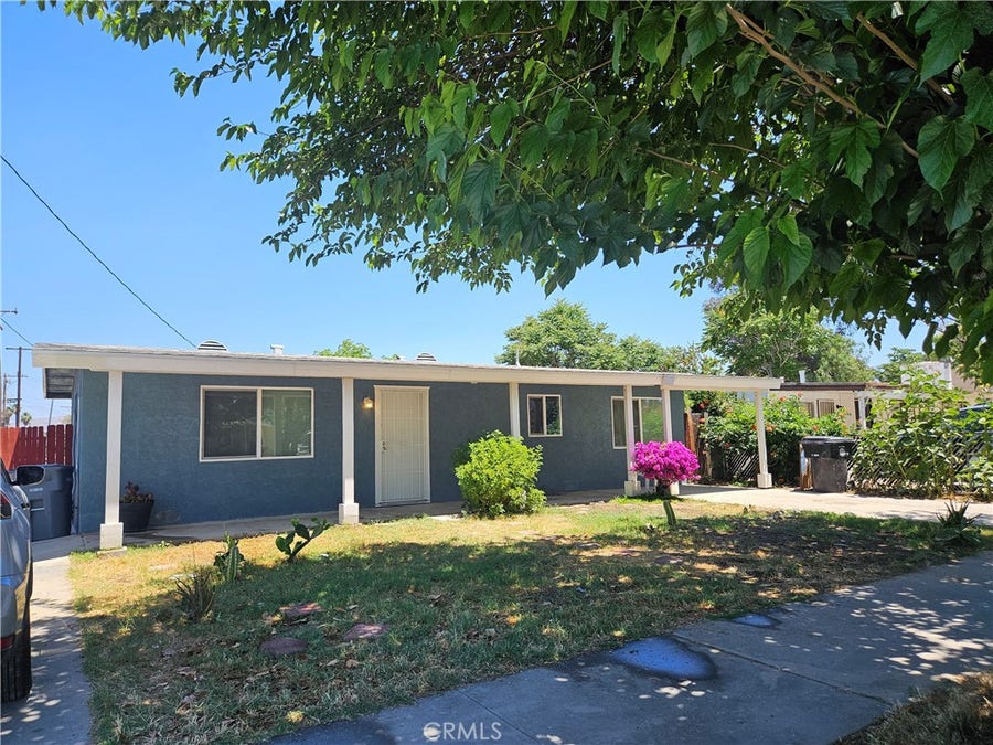 Property photo for 712 E Whittier, Hemet, CA