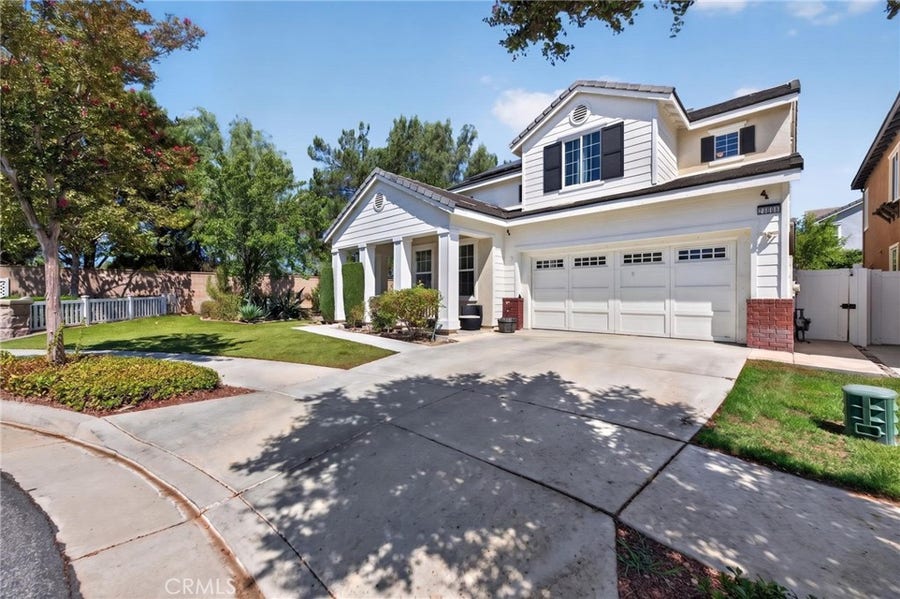 Property photo for 28506 Oakhurst Way, Temecula, CA