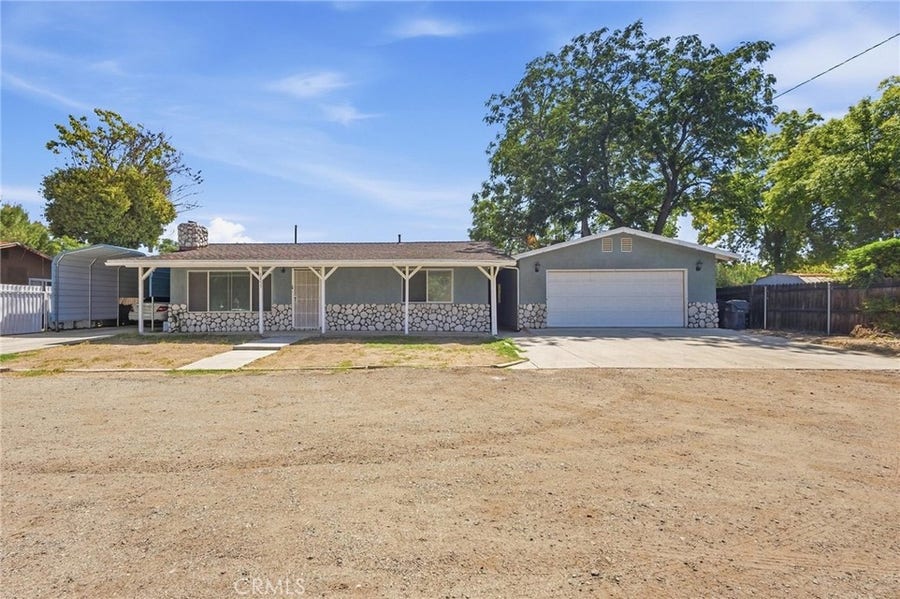 Property photo for 43233 Whittier, Hemet, CA