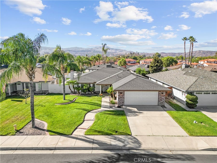 Property photo for 42095 Acacia Avenue, Hemet, CA