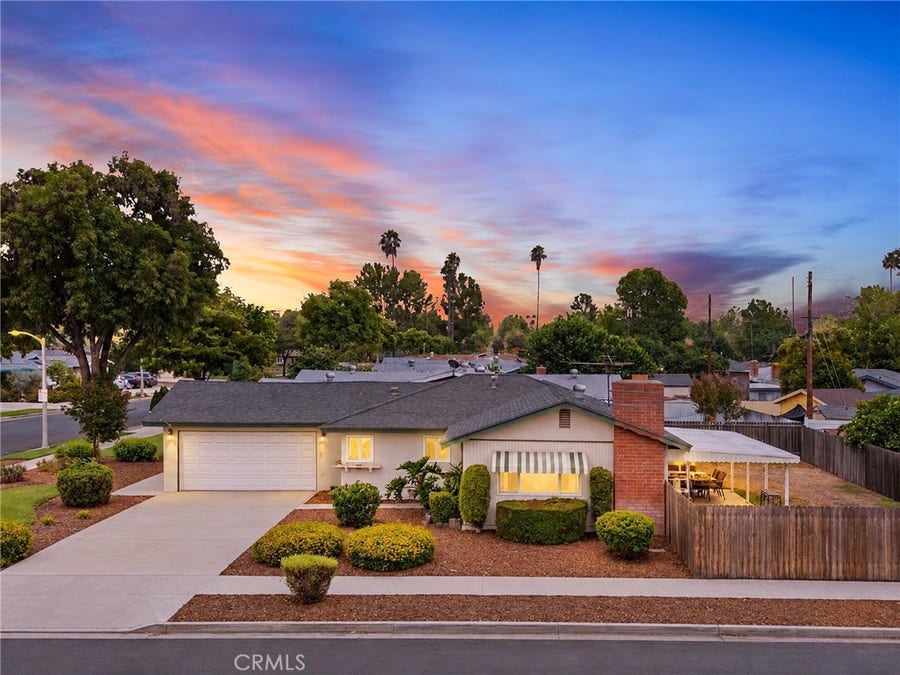 Property photo for 4386 Toyon Road, Riverside, CA