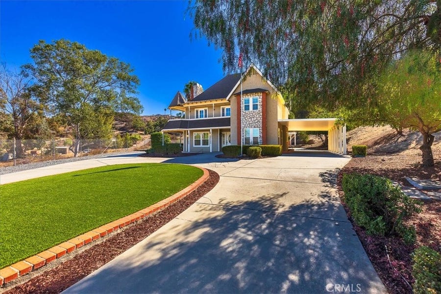 Property photo for 37250 Mason, Murrieta, CA