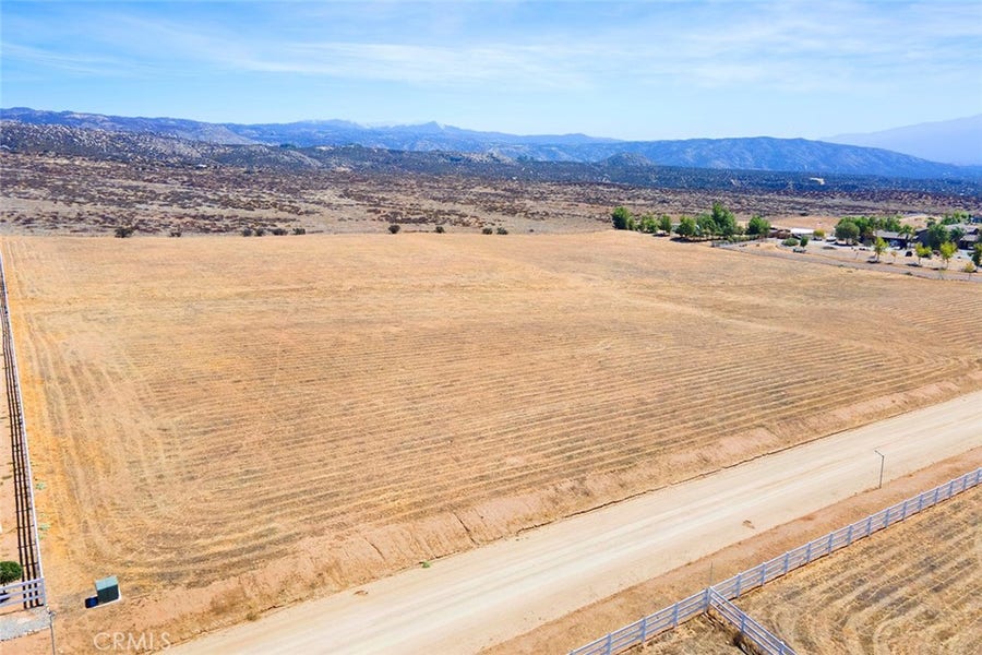 Property photo for 41600 Jojoba Hills, Aguanga, CA