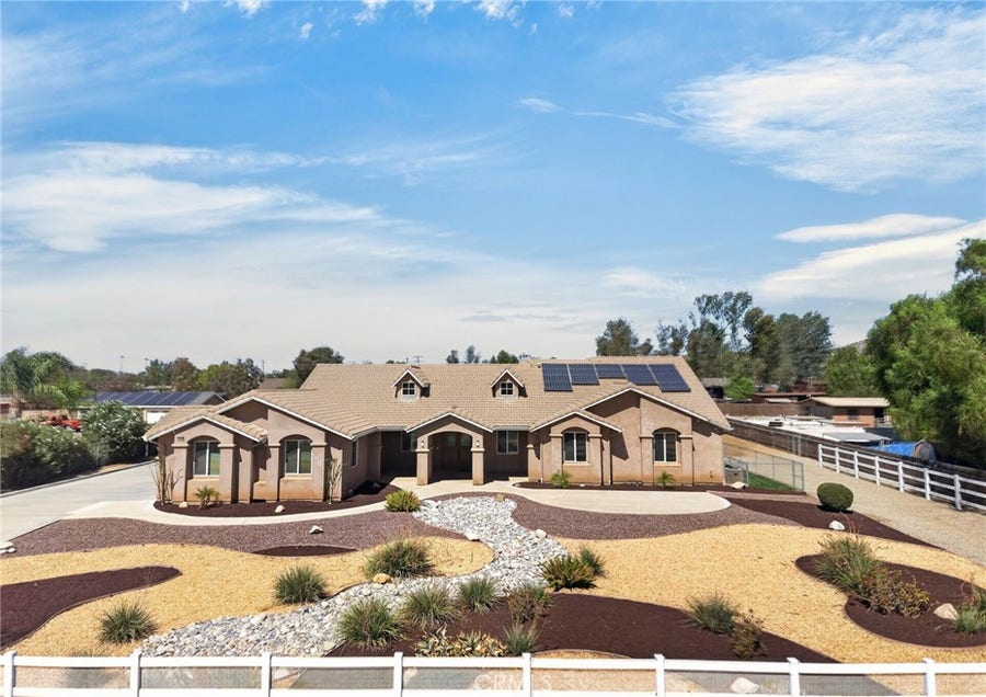 Property photo for 29320 Calle De Caballos, Menifee, CA