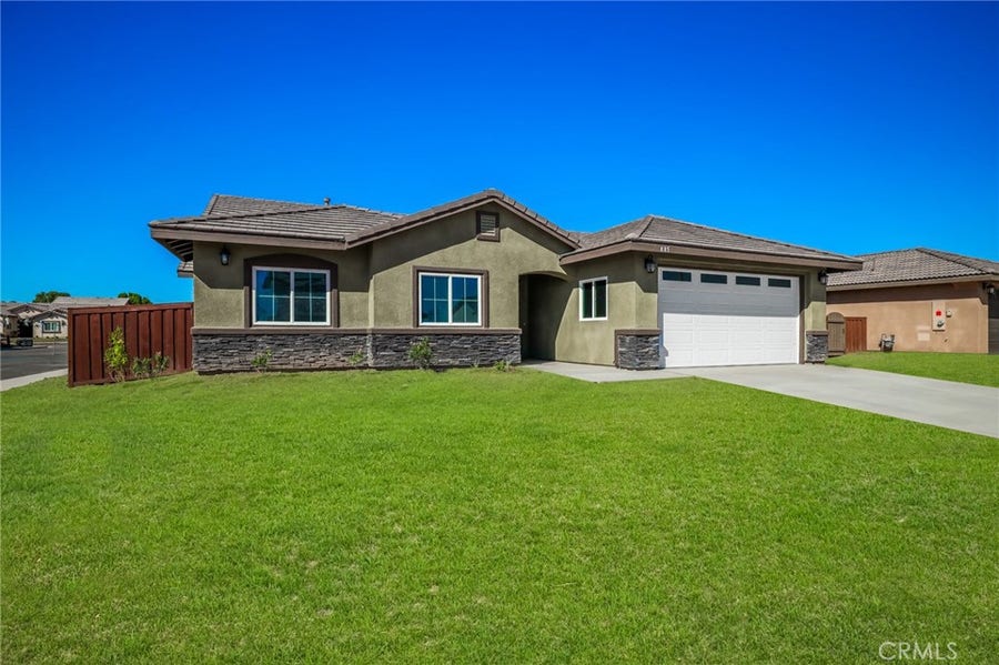 Property photo for 885 Bougainvillea Court, Brawley, CA