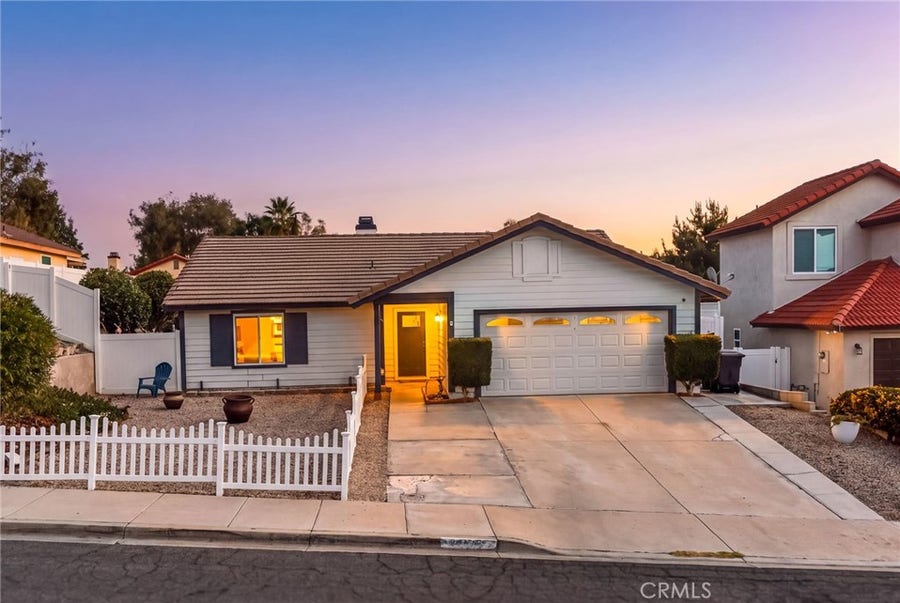 Property photo for 25992 Country Walk Lane, Murrieta, CA
