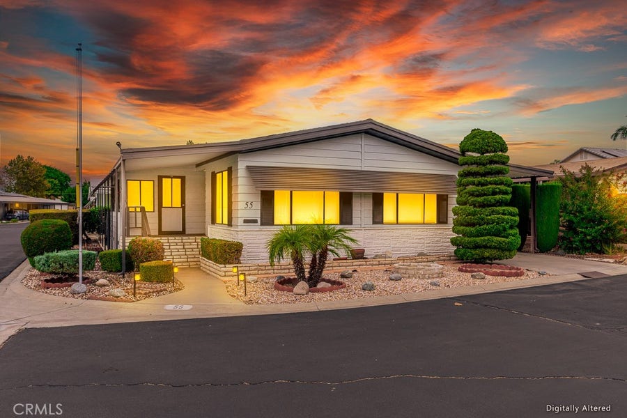 Property photo for 1300 W Menlo Avenue, #55, Hemet, CA