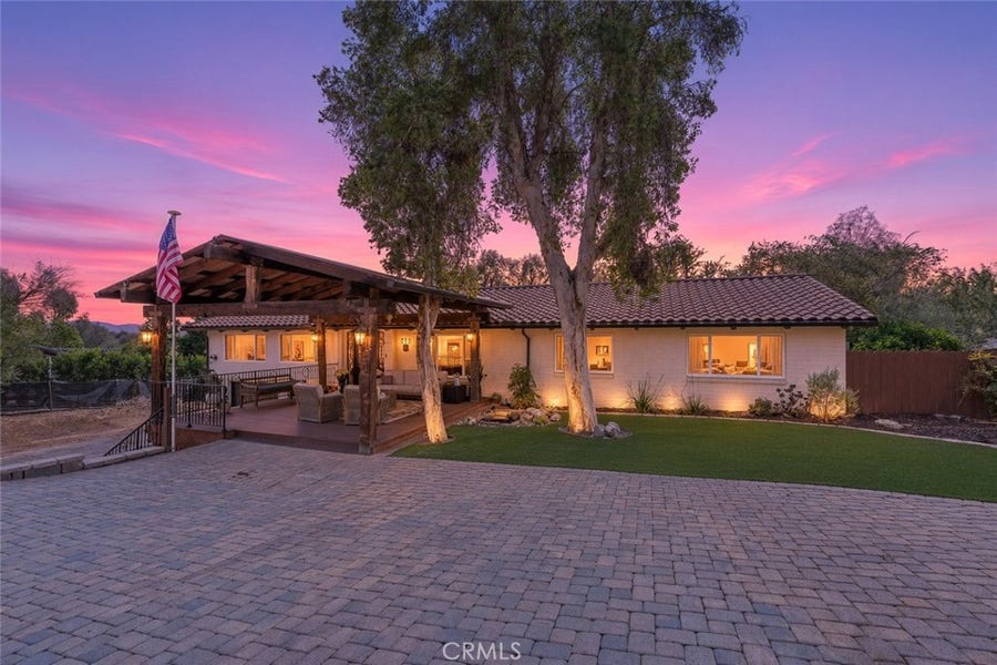 Property photo for 210 Rancho Camino, Fallbrook, CA