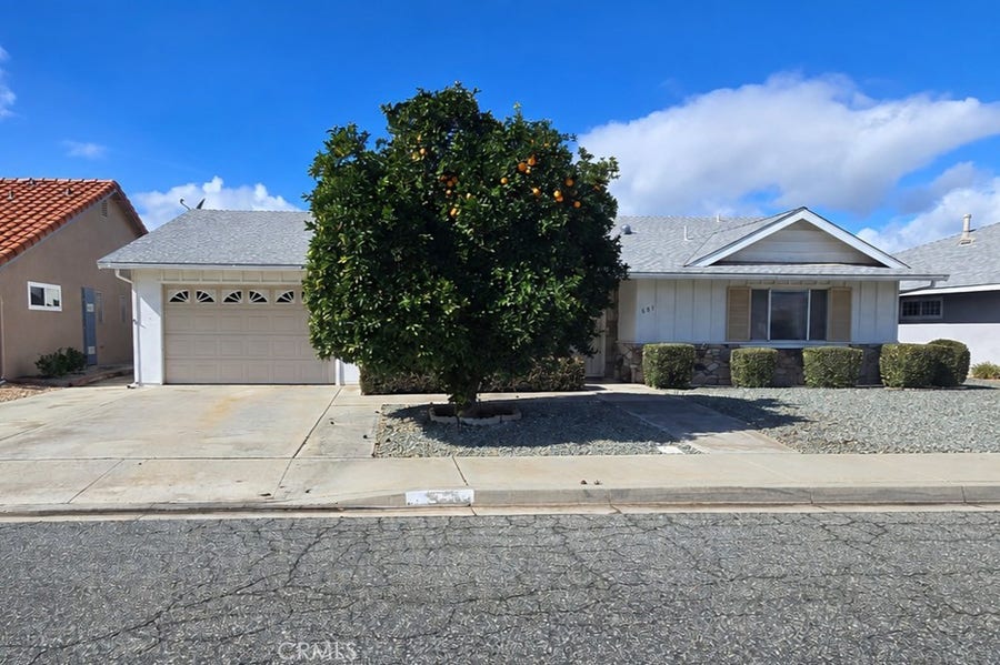 Property photo for 681 Palomar, Hemet, CA