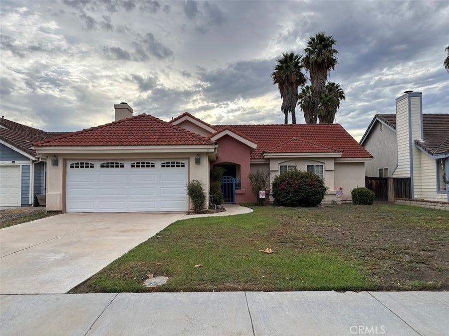 Property photo for 1286 Silica Court, Hemet, CA