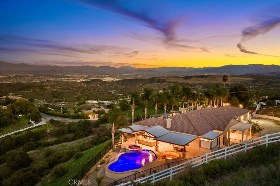 Property photo for 40055 Valle Vista, Murrieta, CA