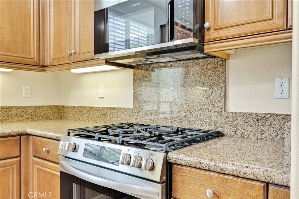 27696 Passion Flower Court, Murrieta, CA 92562