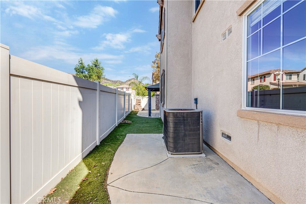 27696 Passion Flower Court, Murrieta, CA 92562