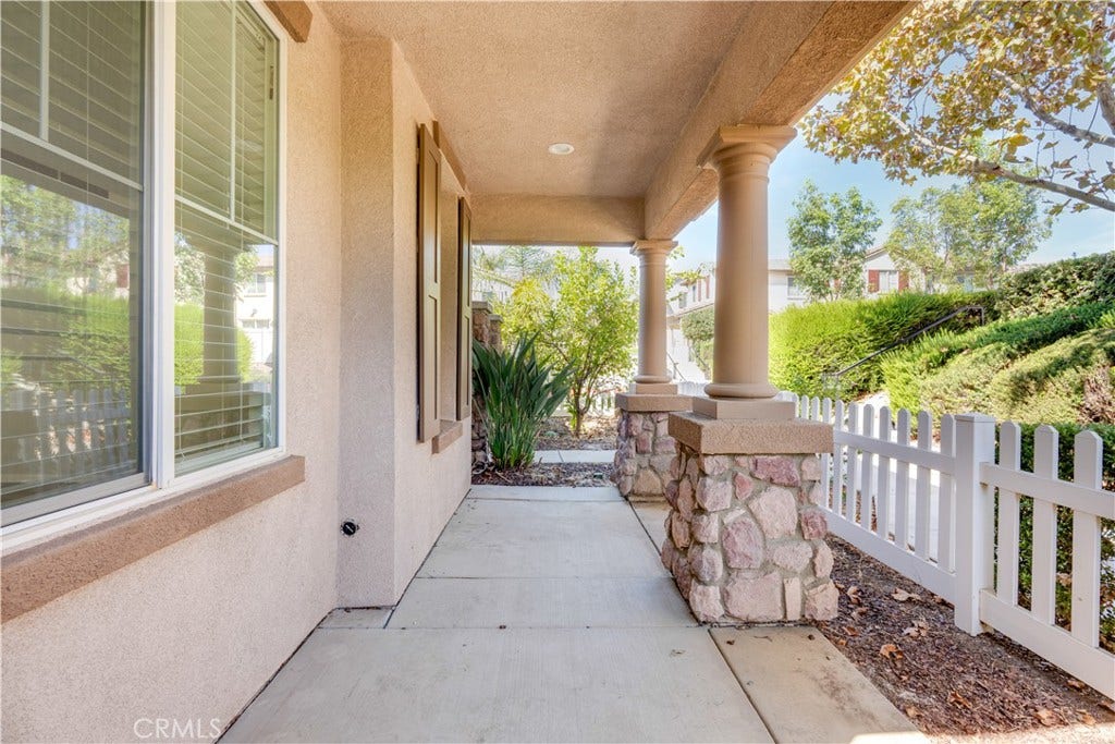 27696 Passion Flower Court, Murrieta, CA 92562