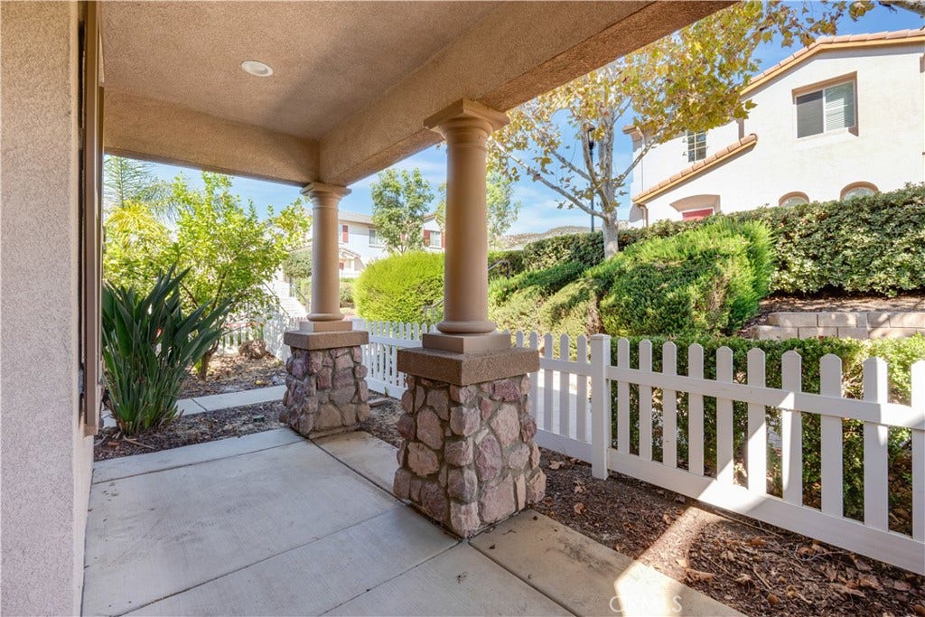 27696 Passion Flower Court, Murrieta, CA 92562