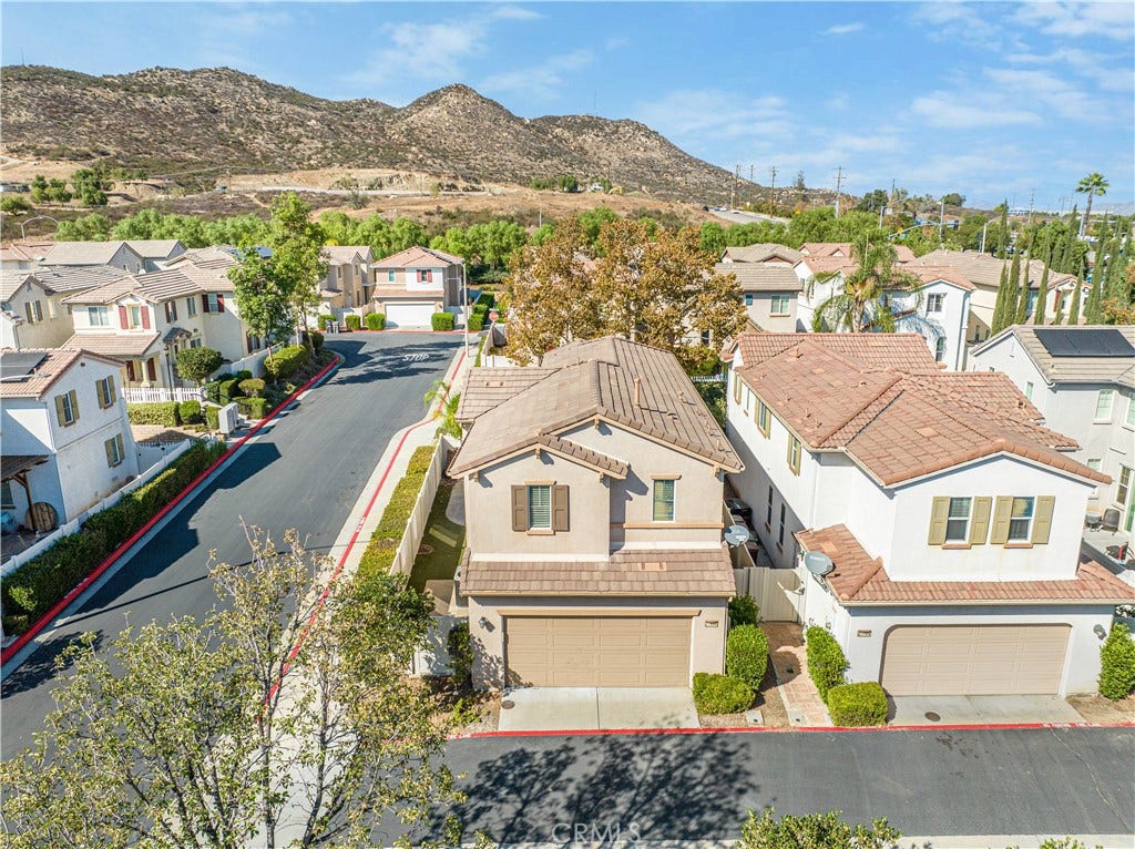27696 Passion Flower Court, Murrieta, CA 92562