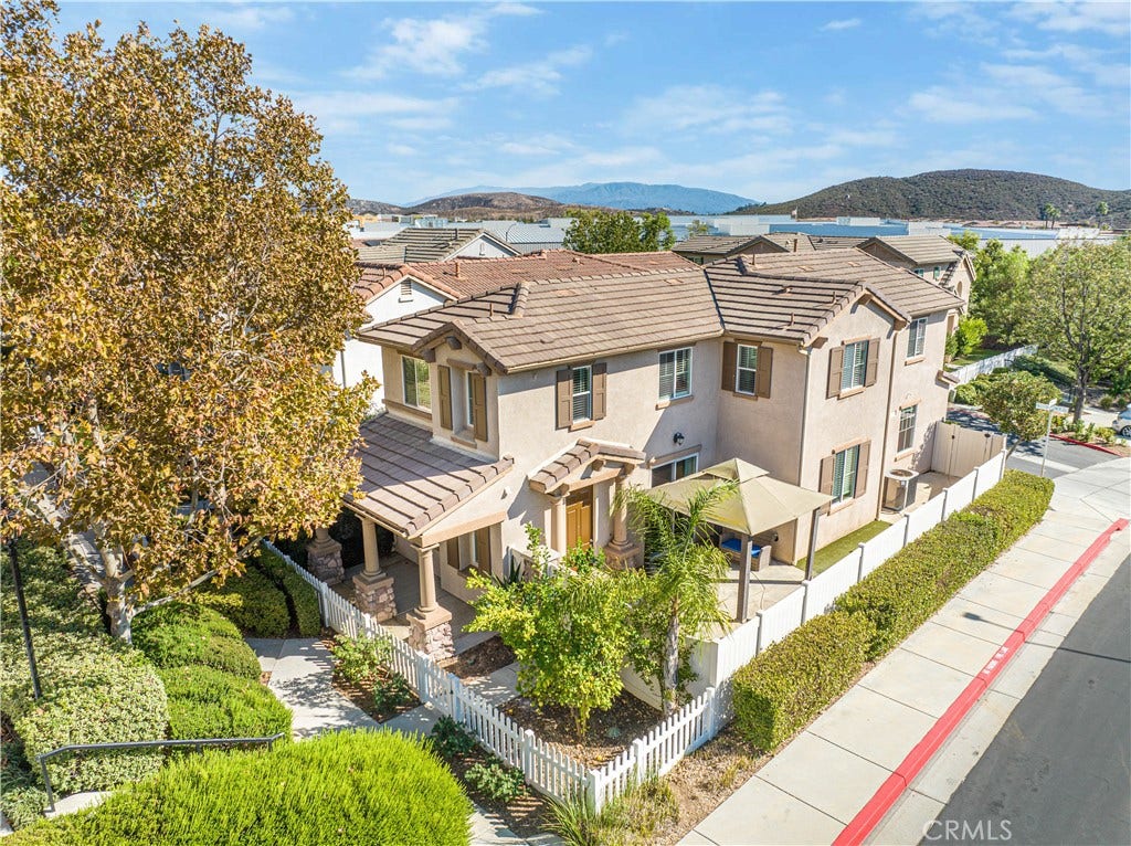 27696 Passion Flower Court, Murrieta, CA 92562