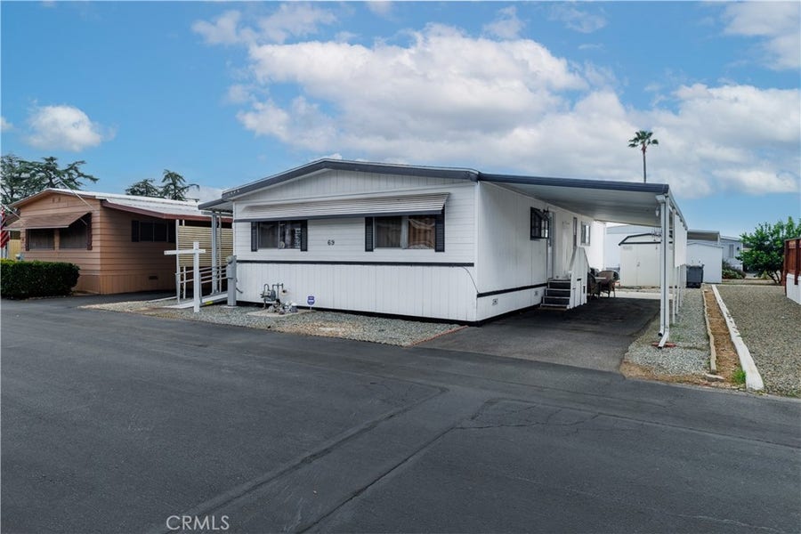 Property photo for 725 W Thornton, #69, Hemet, CA