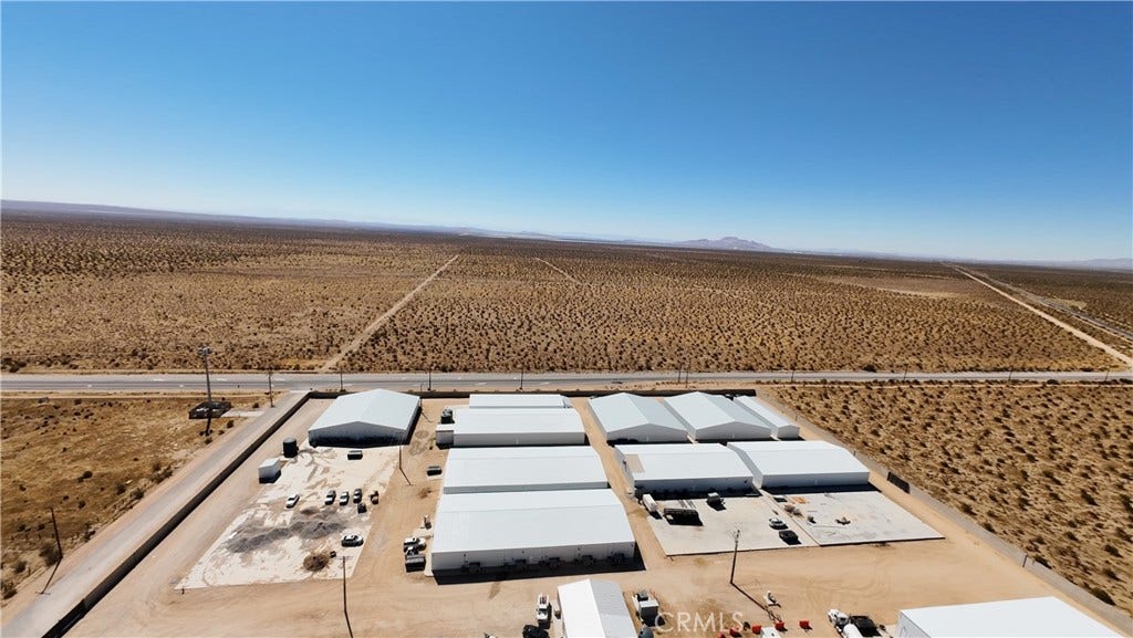 21001 Maverick Street, Mojave, CA 93501 21001 Maverick Street, Mojave, CA 93501