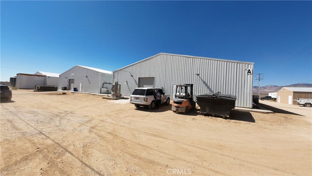 21001 Maverick Street, Mojave, CA 93501 21001 Maverick Street, Mojave, CA 93501